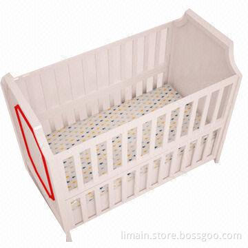 Baby Crib, Measures 52 x 28.125 Inches